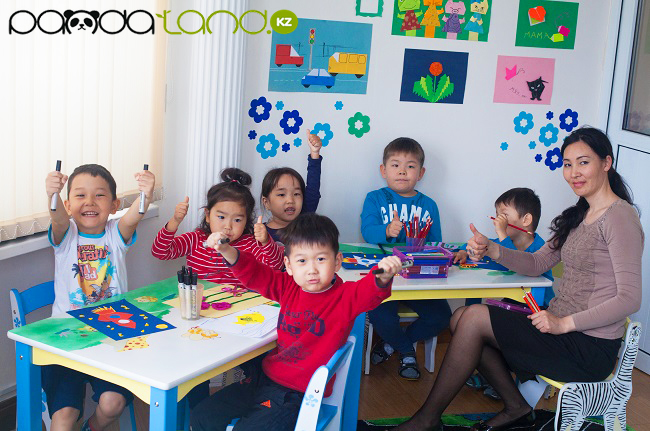 Дети учатся в детском саду «ABC» Алматы