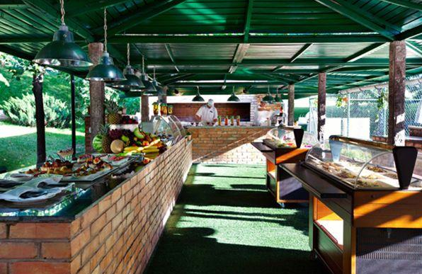 Tennis bar & restaurant
