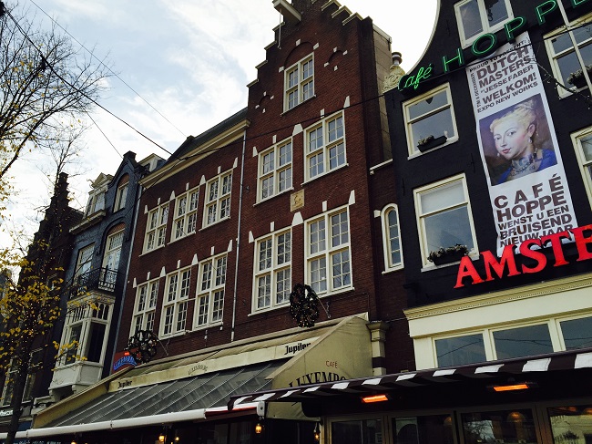 Амстердам  - штырит и без кофешопов