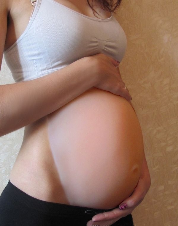 Имитация беременности. Кому и зачем это нужно?