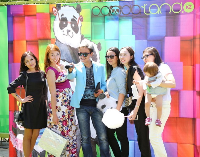 Отчет о первой семейной фотовечеринке портала Pandaland.kz «Веселая панда»