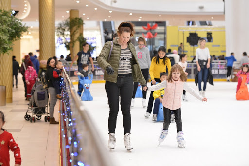 Где покататься на коньках в Алматы?