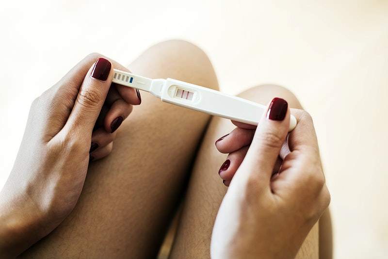 Внематочная беременность: симптомы и операция