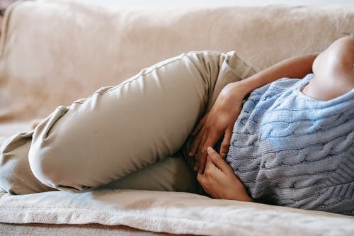 10 симптомов беременности, которые возникают до положительного теста на беременность