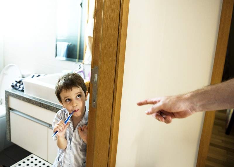 10 признаков токсичных родителей