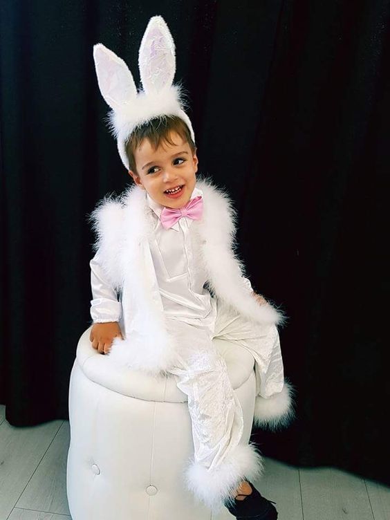 Идеи новогодних костюмов для детей: зайчонок