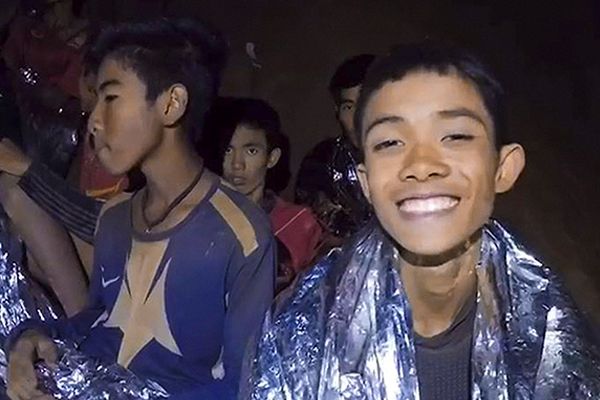 спасение детей из затопленной пещеры Таиланда, 3
