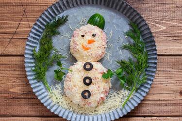 Новогодний салат “Снеговик” 
