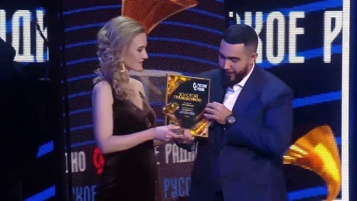 Казахстанский певец Jah Khalib получил «Золотой граммофон»