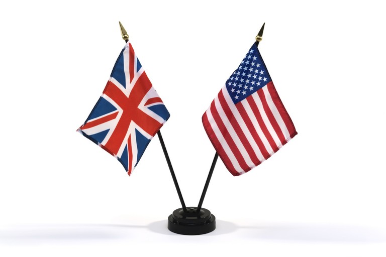 Роды Британия vs Америка
