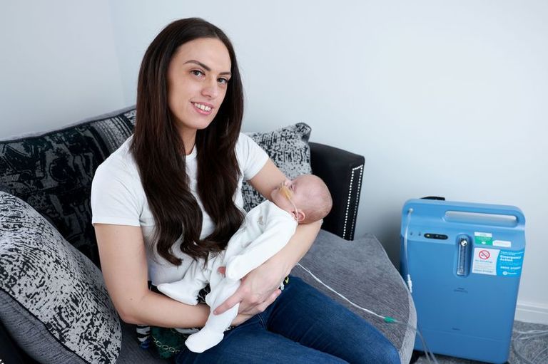 Британские медики спасли жизнь младенцу, родившемуся на 23 неделе 