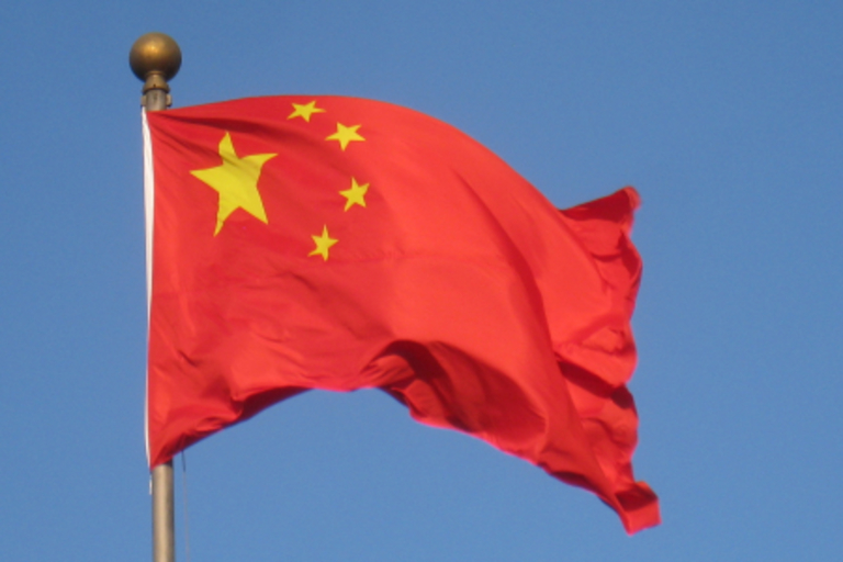 В Китае мужчина напал на учеников начальной школы. Погибли восемь детей