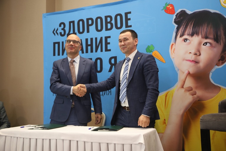 В казахстанских школах стартует курс по здоровому питанию