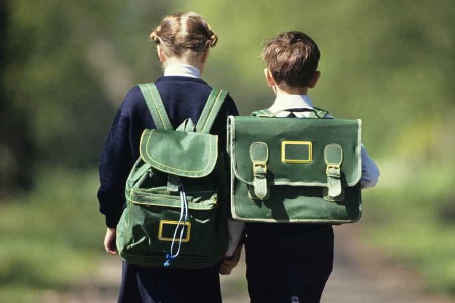 Установлены нормы веса школьного рюкзака