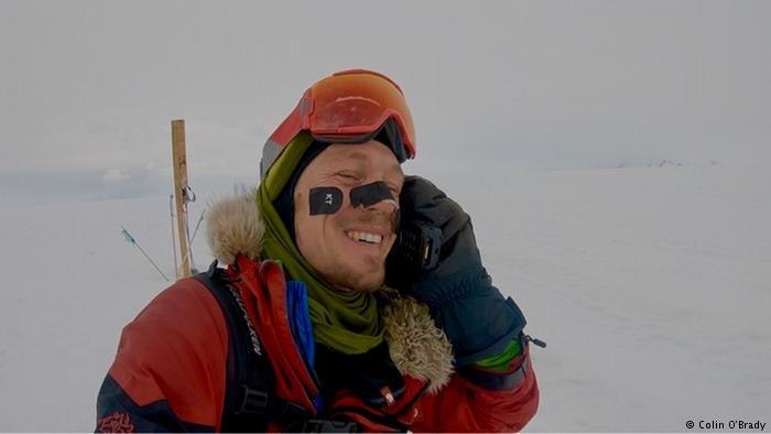Мужчина впервые пересек Антарктиду в одиночку