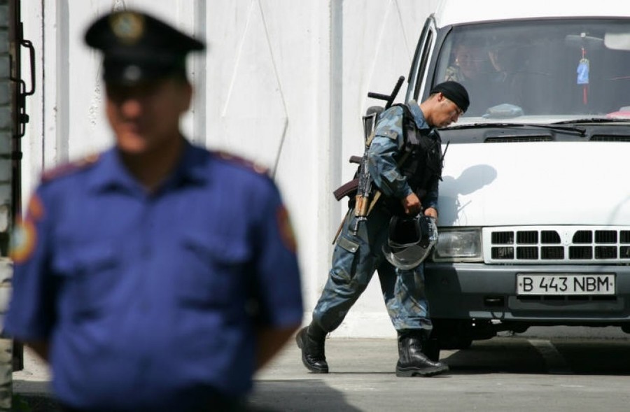 В Алматы объявлен 'красный' уровень террористической опасности