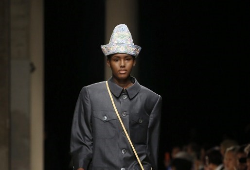 Национальная казахская одежда попала на Неделю Моды в Париже