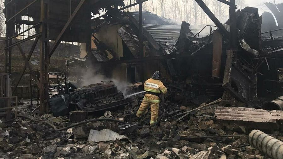 Взрыв на заводе унес 16 жизней